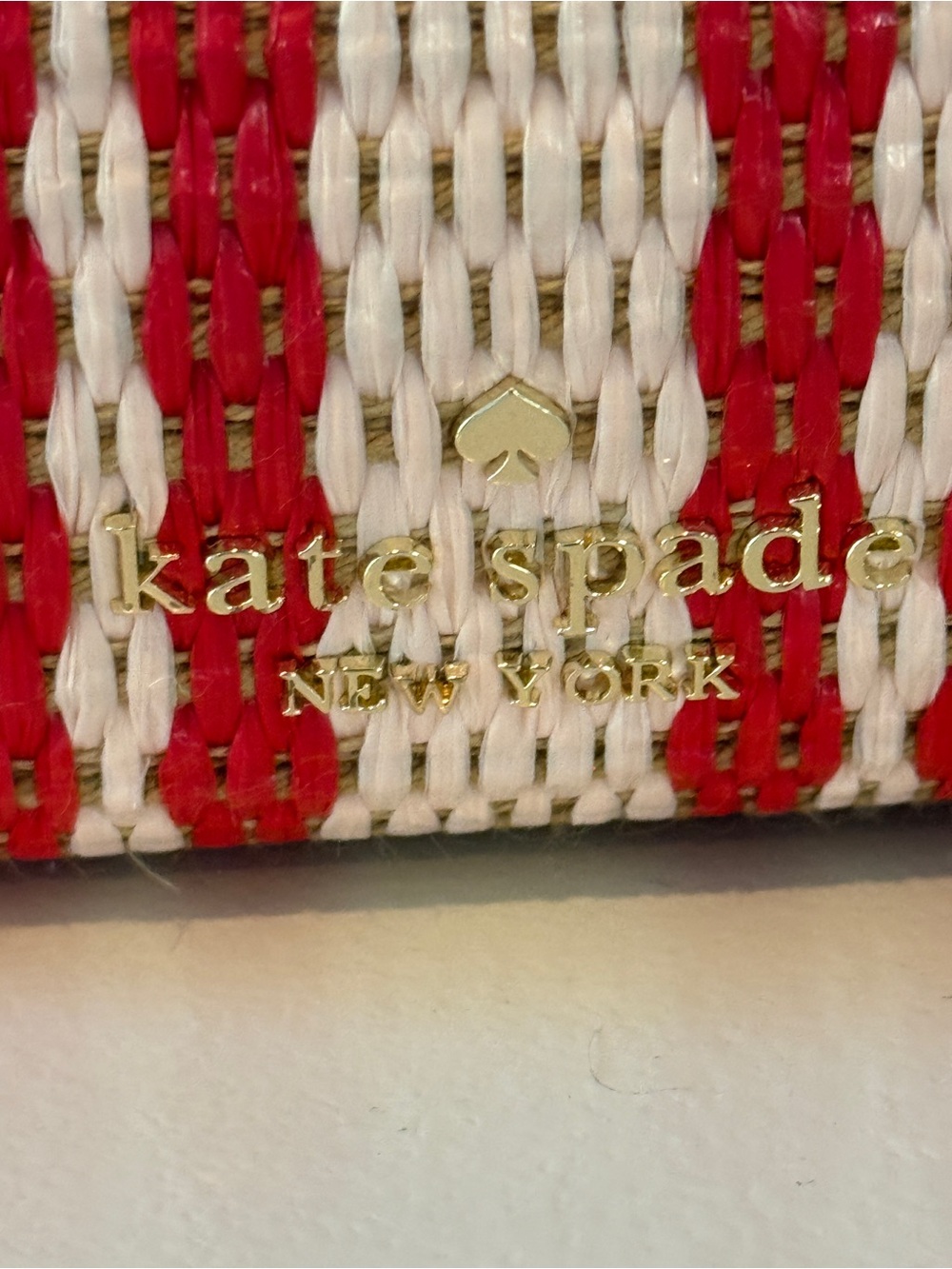 Kate spade scrunchy clutch, crossbody, like new condition - Picture 4 of 9